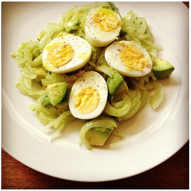 Avocado Onion Salad